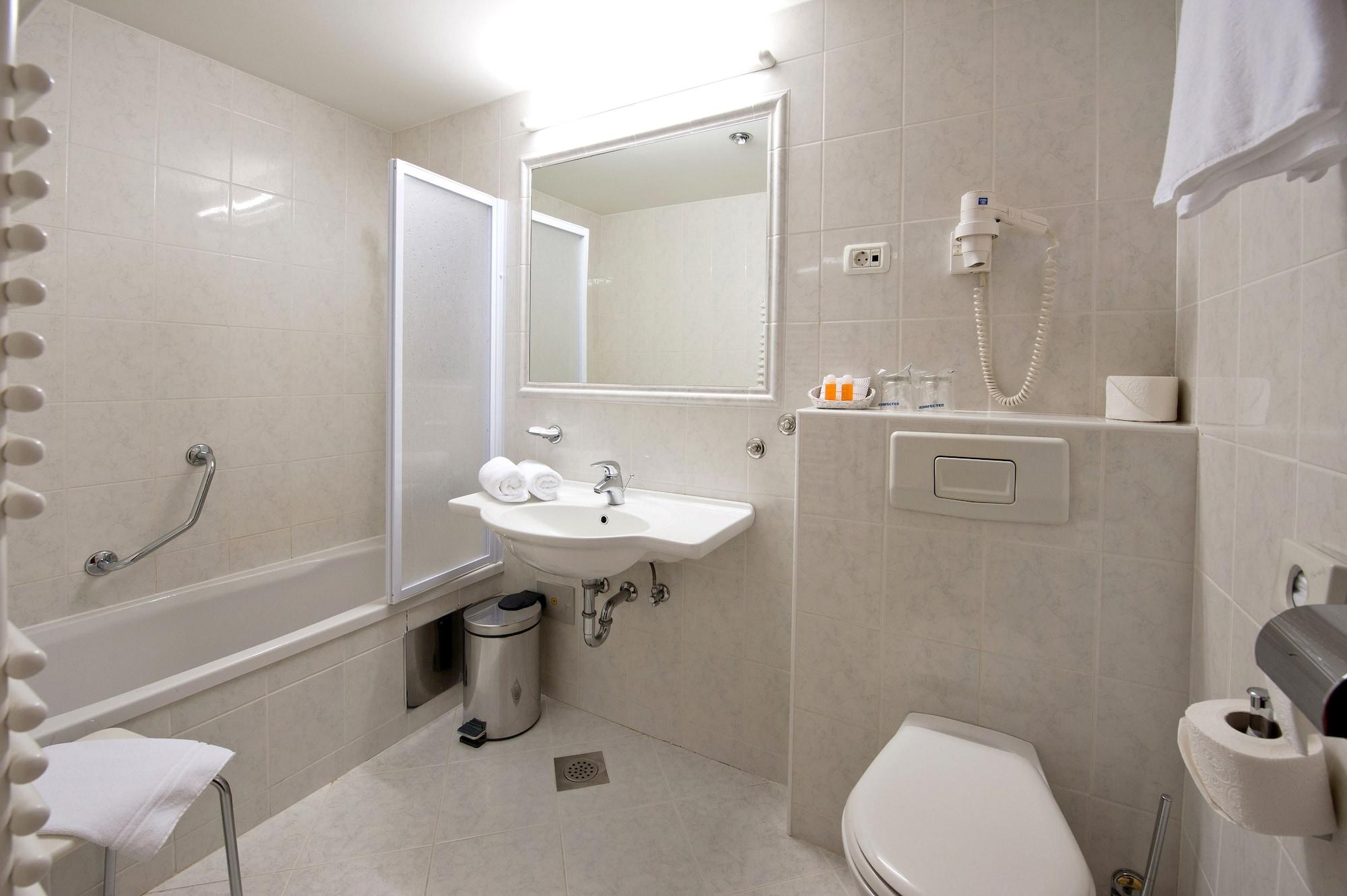 Hotel Kompas ครานสกา โกรา ภายนอก รูปภาพ